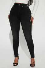 Load image into Gallery viewer, FASHION NOVA ON THE LIST DELUXE STRETCH SKINNY JEANS