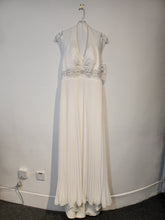 Load image into Gallery viewer, WEDDING / PROM / BRIDESMAID DRESS IN IVORY