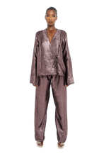 Load image into Gallery viewer, COUCOO KAFNI WRAP SHIRT IN PLATINUM PINK / EVERGREEN / GRAZEDGOLD / BURNISHED BOULDER