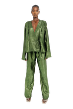 Load image into Gallery viewer, COUCOO KAFNI WRAP SHIRT IN PLATINUM PINK / EVERGREEN / GRAZEDGOLD / BURNISHED BOULDER