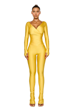 Load image into Gallery viewer, COUCOO LANAI LEGGINGS IN EGG YOLK
