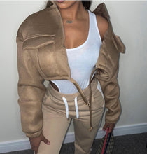 Load image into Gallery viewer, AIR CROPPED JACKET IN NUDE