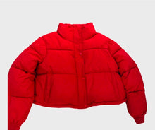 Load image into Gallery viewer, CROPPED PUFFER JACKET IN RED