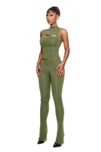 Load image into Gallery viewer, COUCOO STRADUN TROUSER IN LIEUTENANT GREEN