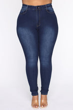 Load image into Gallery viewer, FASHION NOVA 'NO GOOD FOR EACHOTHER' JEANS IN MEDIUM BLUE DENIM