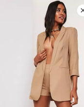 Load image into Gallery viewer, MISSGUIDED TALL CORE BASIC BLAZER