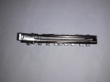 Load image into Gallery viewer, THE DOLLS PARIS 'AALIYAH' HAIR CLIP