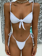 Load image into Gallery viewer, TIGER MIST AJA BIKINI SET, SIZE S IN WHITE
