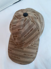 Load image into Gallery viewer, BALENCIAGA WOMENS CAP