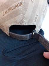 Load image into Gallery viewer, BALENCIAGA WOMENS CAP