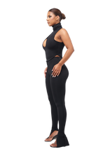 Load image into Gallery viewer, COUCOO NOT SO BASIC BASIC HIGH NECK KEYHOLE TOP