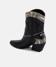 Load image into Gallery viewer, DOLCE VITA LORAL BOOTIES