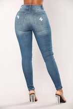 Load image into Gallery viewer, FASHION NOVA 'ON FLEEK' HIGH RISE SKINNY JEANS IN MEDIUM BLUE