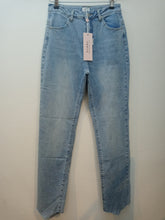 Load image into Gallery viewer, OH POLLY 'MAKE A POINT' POINTED HEM JEANS IN MEDIUM BLUE WASH