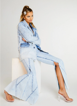 Load image into Gallery viewer, JADED LONDON BLEACH DENIM OVERSIZE BLAZER