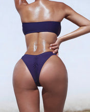 Load image into Gallery viewer, OUT OF THE BLUE TOP