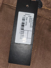 Load image into Gallery viewer, STRAIGHT LEG JEANS IN RICH BROWN
