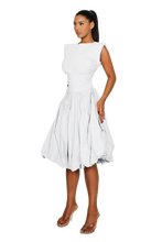 Load image into Gallery viewer, TAKLA MIDI DRESS IN CRUSHED ICE / HIBISCUS / SATIN BLACK / FRESH BREATH
