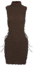 Load image into Gallery viewer, THE EVA BUBBLE DRESS IN WHITE HUE / BROWN CHOCOLATE / BLUE
