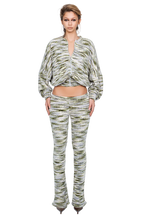 Load image into Gallery viewer, COUCOO DOLA ZIP BOMBER JACKET IN MOSS STRATA
