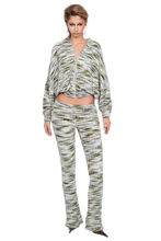 Load image into Gallery viewer, COUCOO DOLA ZIP BOMBER JACKET IN MOSS STRATA
