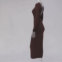 Load and play video in Gallery viewer, THE LITS BASIC MIDI DRESS IN CHOCOLATE CROWN / WHITE
