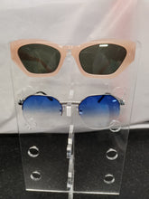 Load image into Gallery viewer, SUNGLASSES
