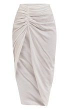 Load image into Gallery viewer, PRETTY LITTLE THING WHITE LINEN LOOK RUCHED SPLIT MAXI SKIRT
