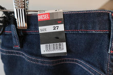 Load image into Gallery viewer, ORIGINAL DEISEL MODELLO PULLER JEANS
