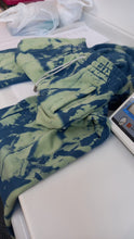 Load image into Gallery viewer, OFF-WHITE TIE-DYE PRINTED COTTON SWEATER AND JOGGERS

