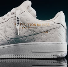 Load image into Gallery viewer, LOUIS VUITTON AND NIKE AIR FORCE 1 TRAINERS BY VIRGIL ABLOH IN WHITE
