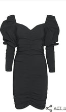 Load image into Gallery viewer, FOREVER UNIQUE RUCHED SWEETHEART DRESS IN BLACK

