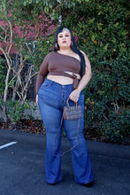 Load image into Gallery viewer, FASHION NOVA &#39;WASH AWAY&#39; FLARE JEANS
